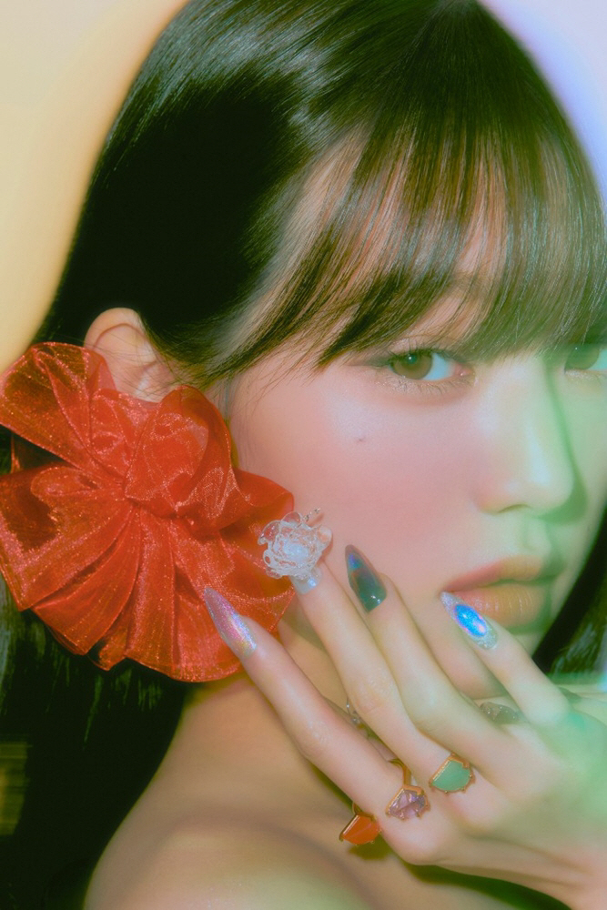 아이브 장원영X레이X이서, 독보적인 긱시크룩…'아이브 스위치' ON