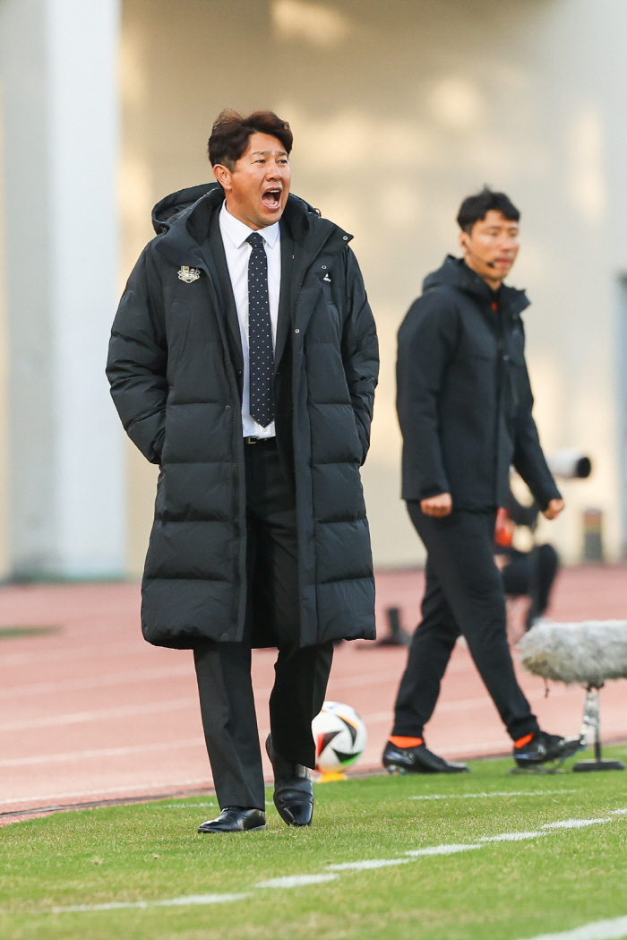 무승 탈출 노리는 서울 이랜드, 해법은 '역대급 훈련시간'