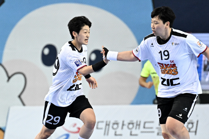 '강경민 12G 7AS' SK슈가글라이더즈, 챔프 1차전서 삼척시청 제압…