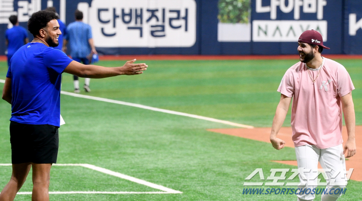 '멍상’에 빠진 오승환, 레예스 응원하는 김지찬...더도 덜도 말고 요즘…