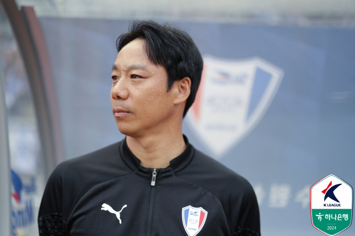 [현장인터뷰]'극적인 무승부' 염기훈 감독 "버티는 힘 많이 생겼다"