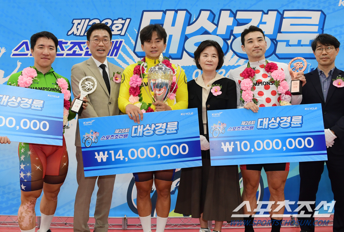'돌아온 황제의 복수, 타노스를 제쳤다' 정종진의 역주, 7년 만에 스포…
