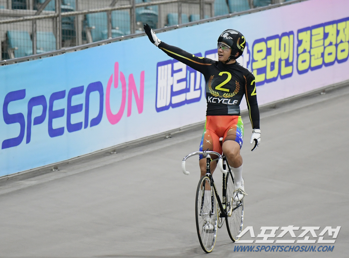 '돌아온 황제의 복수, 타노스를 제쳤다' 정종진의 역주, 7년 만에 스포…