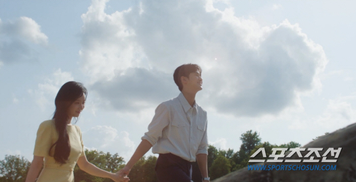[종합]'눈물의 여왕' 업&다운은? 김지원·김수현 '업'→박지은 뛰어넘지…