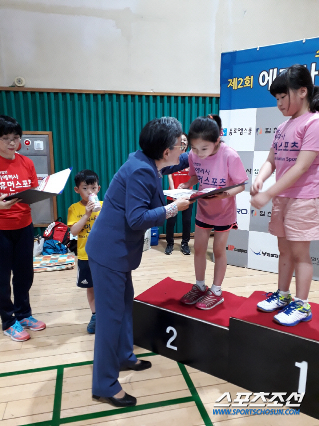 "40년만에..." 문체부X레전드X체육계 일제히 '국교위 초등1·2 체육…