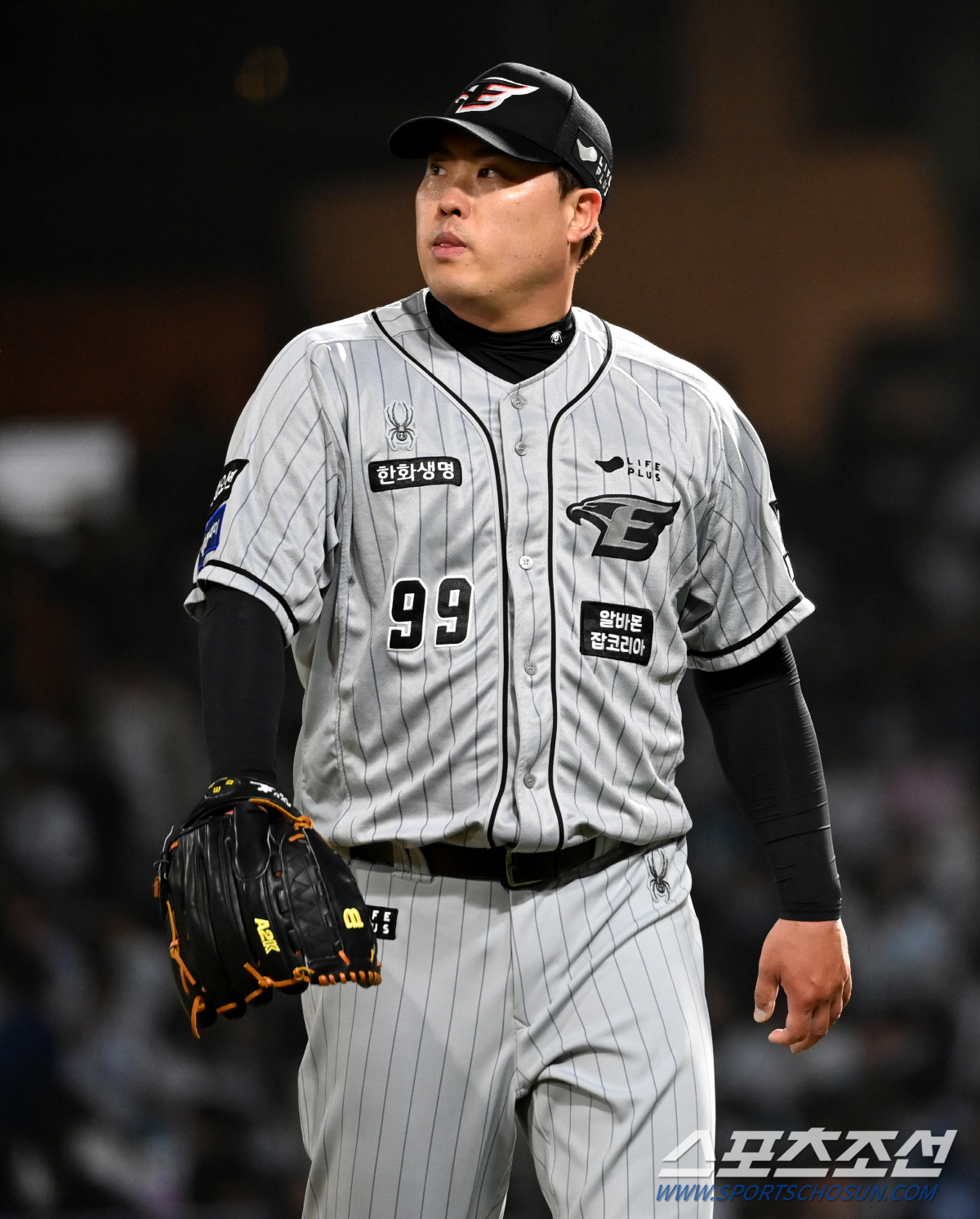 "뭘 던지든 다 쳐요" 전성기에도 진땀 뺐다…류현진 100승 '재재도전'…