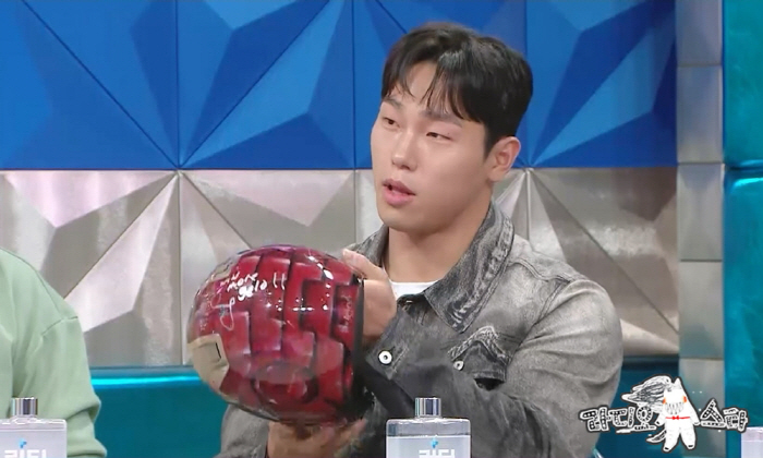 '라스' 윤성빈 "'아이언맨' 로다주 PICK으로 싱가포르서 만나" 사인…