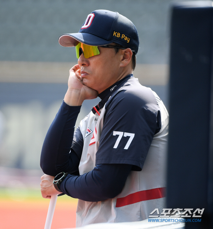 감독 2년차, 냉혹해진 이승엽...2군 간 마무리에 "구위 못 찾으면 1…