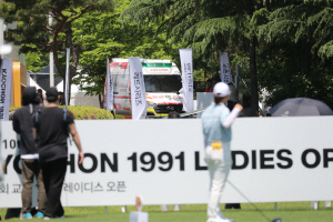 [KLPGA] 교촌 1991 오픈 첫 날 방송사 카트 원인 갤러리 부상 사고