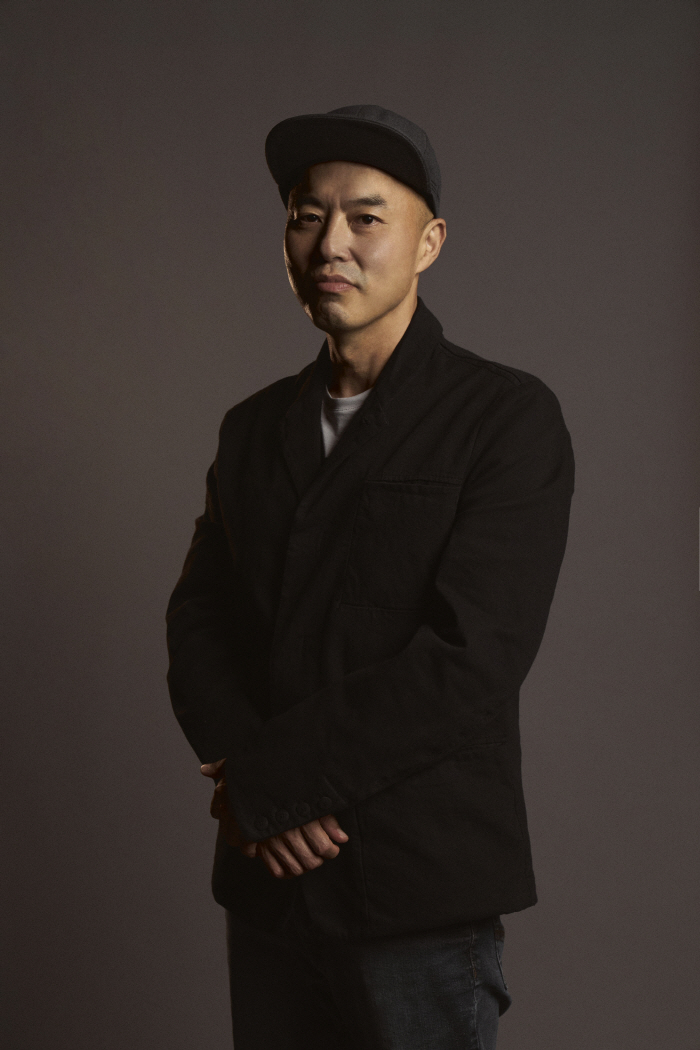 [인터뷰①] '종말의 바보' 김진민 감독 "'이걸 본 내가 바보' 반응.…