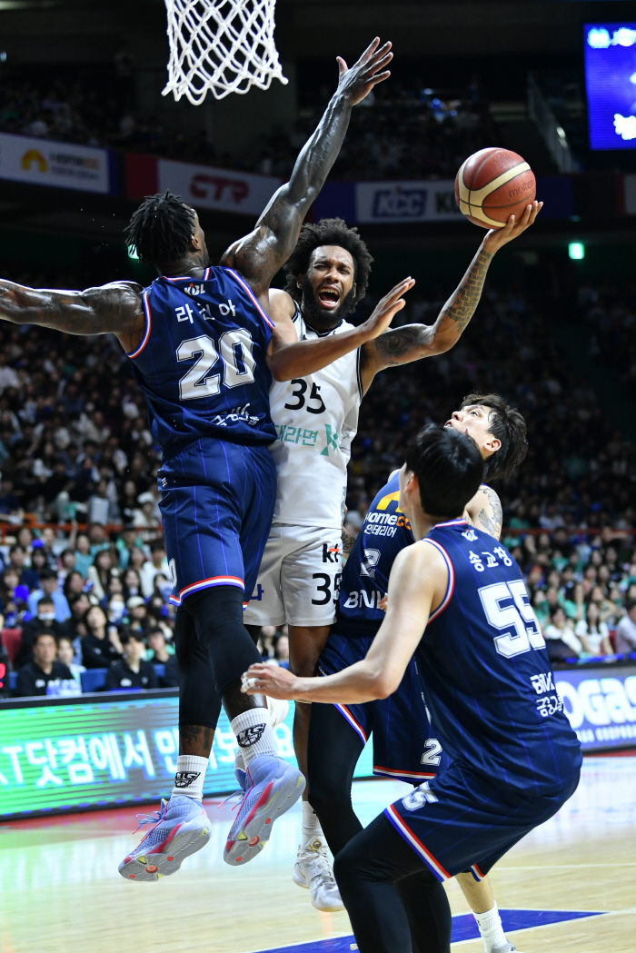 [챔프 4차전 현장분석] 허 훈 33득점+120분 투혼. KCC '슈퍼로…
