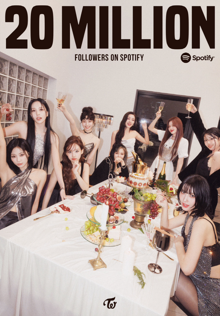 [공식] 트와이스, 글로벌 걸그룹의 위용..스포티파이 누적 팔로워 200…