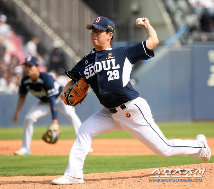 역전 위기서 최소 실점→이틀 연속 구원승, 두산 이병헌 "두린이들에게 승…