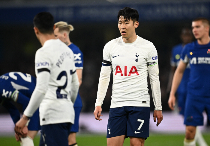 'SON ← 해결해야 할 문제' 전락.. 부진하니 가차없는 영국 언론
