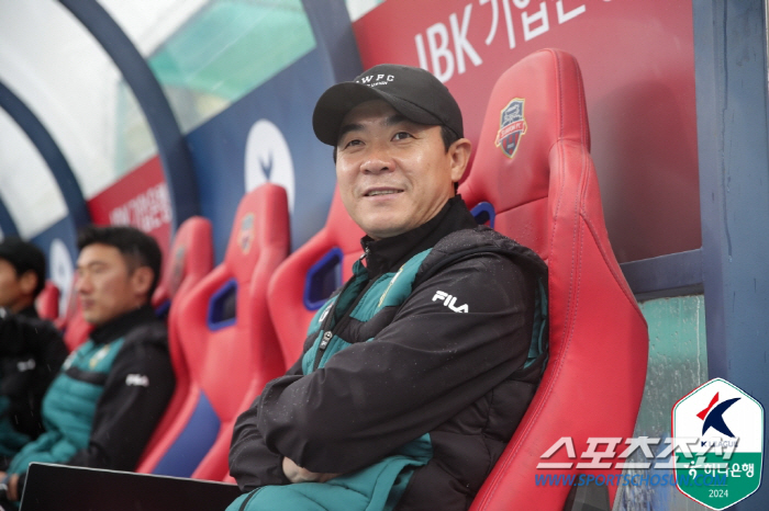 "수엡극장서 강원 극장골" 강원,'이승우 골'수원에 2대1역전승!2연패 …