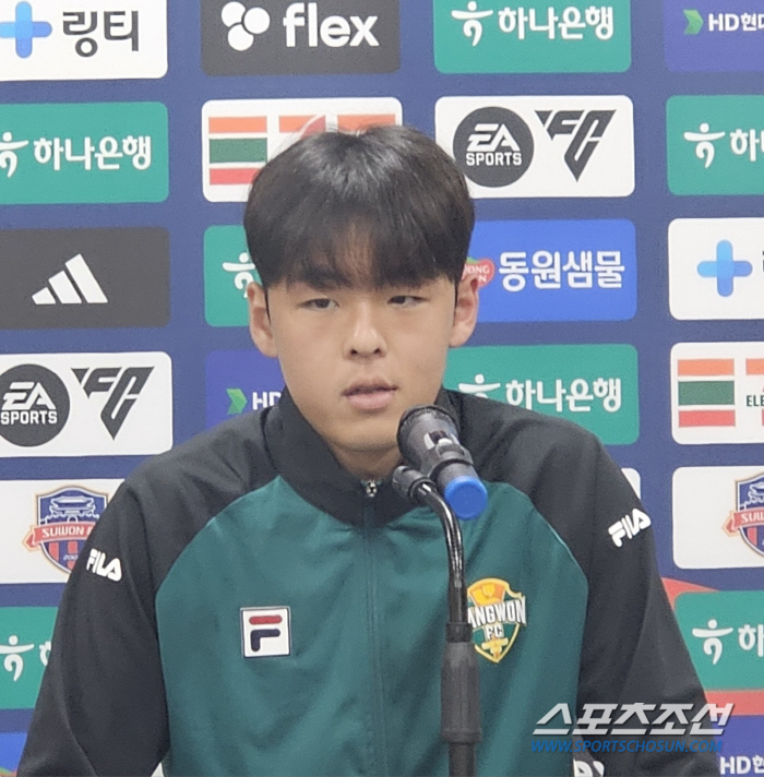 "'번쩍'하는 황홀한 순간" 2000년생 강원 조진혁의 데뷔골 꿈이 이뤄…