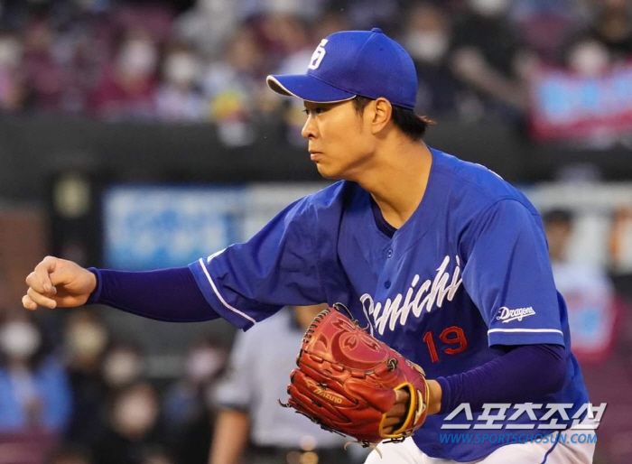 6타자 연속 헛스윙 삼진…9회 연속 악송구로 날린 완투 완봉승, WBC …