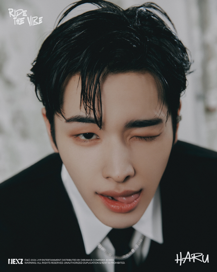 "박진영이 직접 팀명 지었다"…JYP 신인그룹 NEXZ,재킷 이미지 공개
