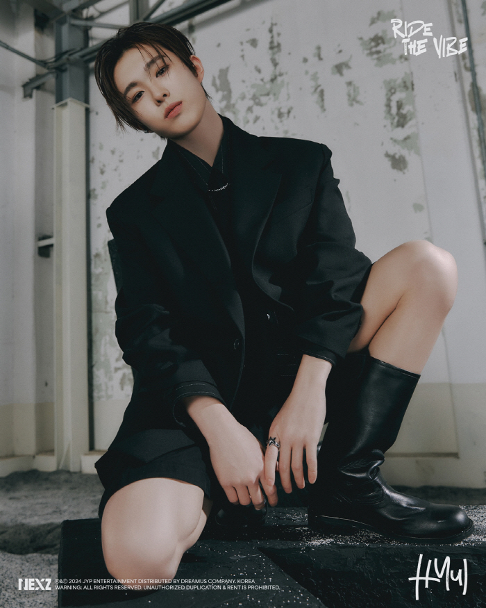 "박진영이 직접 팀명 지었다"…JYP 신인그룹 NEXZ,재킷 이미지 공개