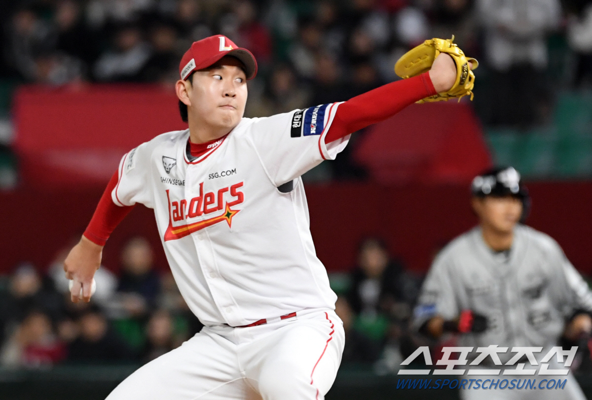 '악재 연속' 선발 3명으로 버티는데, 작년 우승팀→올해 우승 후보 만난…