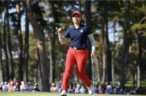 '기적의 이글쇼' 이효송, 日 메이저 '살롱파스' 제패...JLPGA투어 최연소 우승