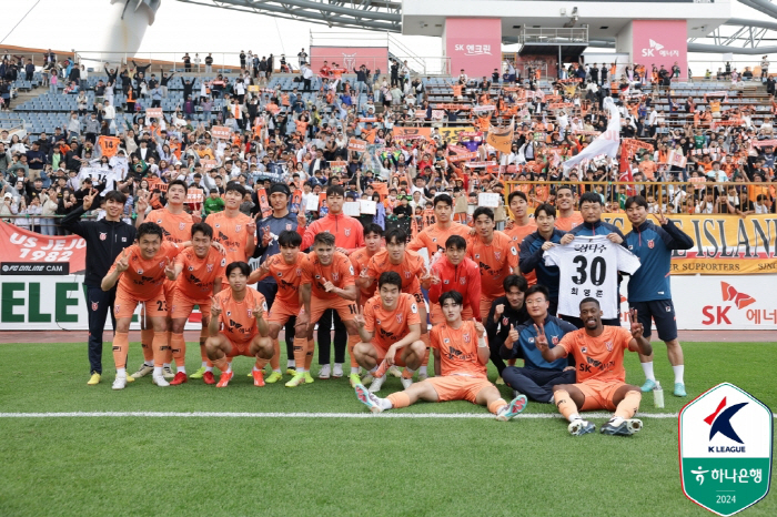 부상악령→예상 깬 공격축구, 연패 끊은 제주 유나이티드 '반전' 발판 마…