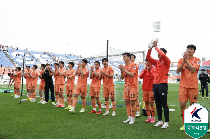 부상악령→예상 깬 공격축구, 연패 끊은 제주 유나이티드 '반전' 발판 마…