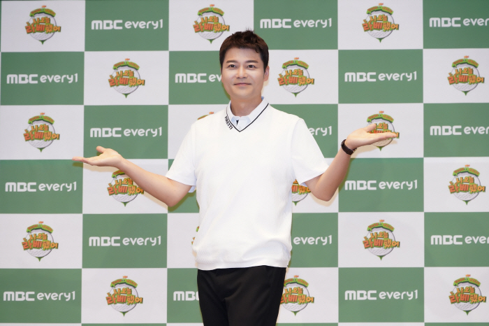 [SC현장]"라이프 베스트 케미"…전현무x김국진, 사제 케미로 '라베' …