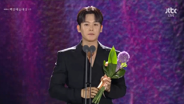 '무빙' 이정하, TV부문 신인상 "세상 떠난 형님에 상 바칠 것" [6…