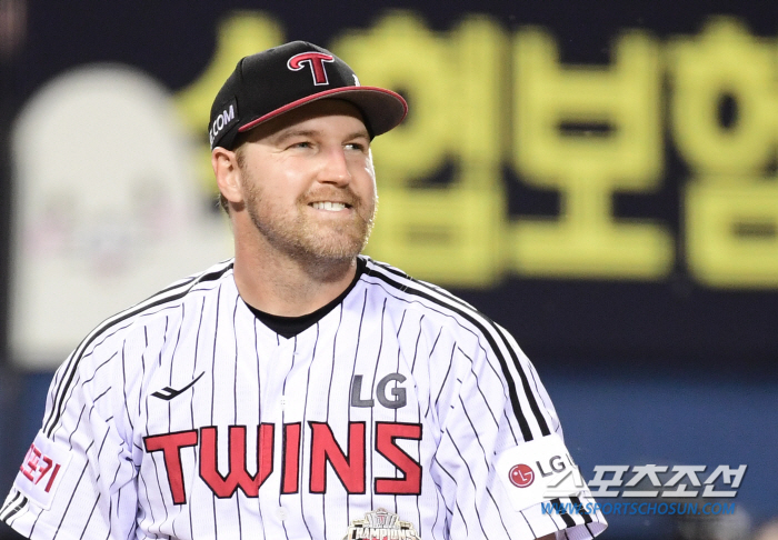 '스위퍼 따라하다 망할뻔' 염갈량 끝내 1선발 부진 이유 찾았다. 헛스윙…