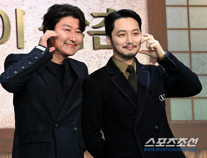 [SC현장]"낯설고 긴장"…'거대 신인' 송강호, '삼식이 삼촌'으로 3…