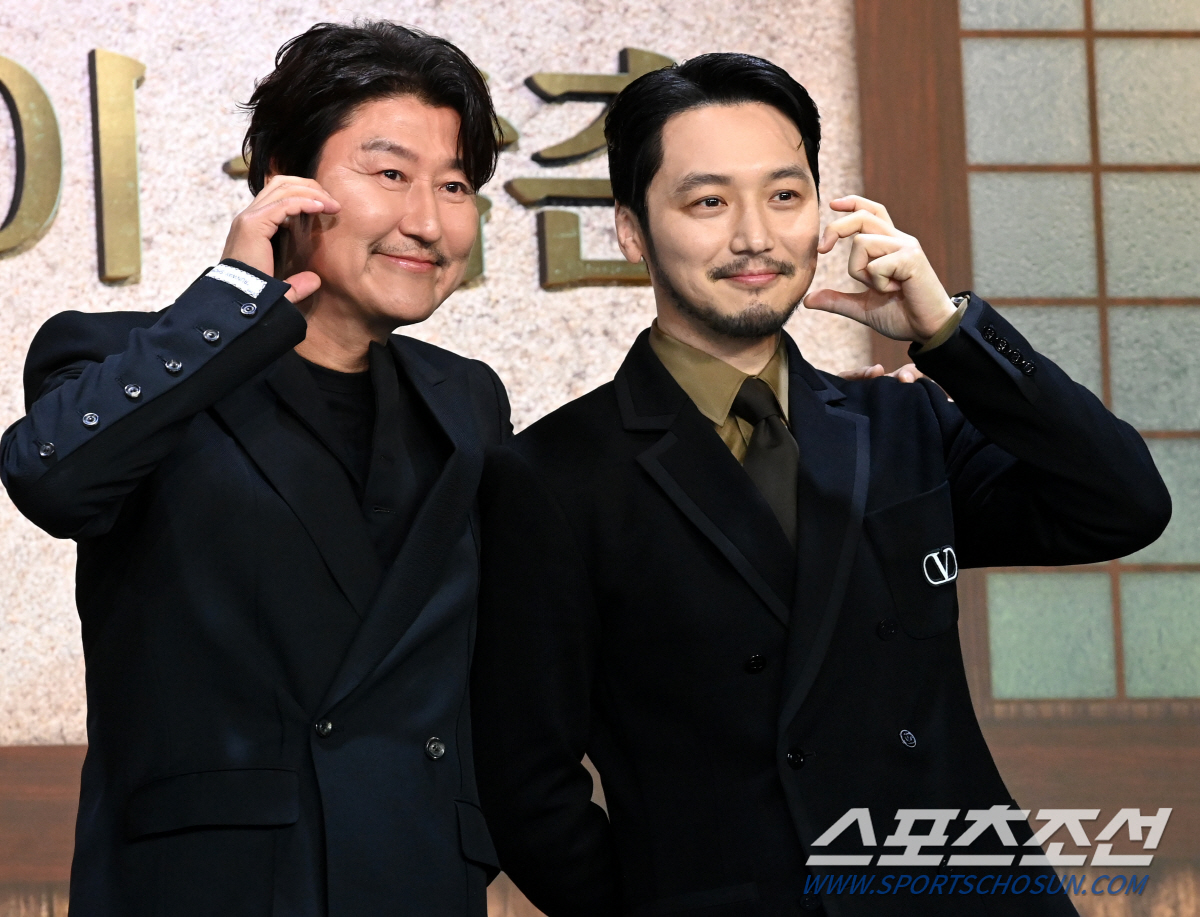 [SC현장]"낯설고 긴장"…'거대 신인' 송강호, '삼식이 삼촌'으로 3…