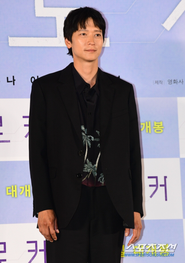 강동원, 부모님께 선물한 건물 10억에 매각…4억 시세차익 [SC이슈]