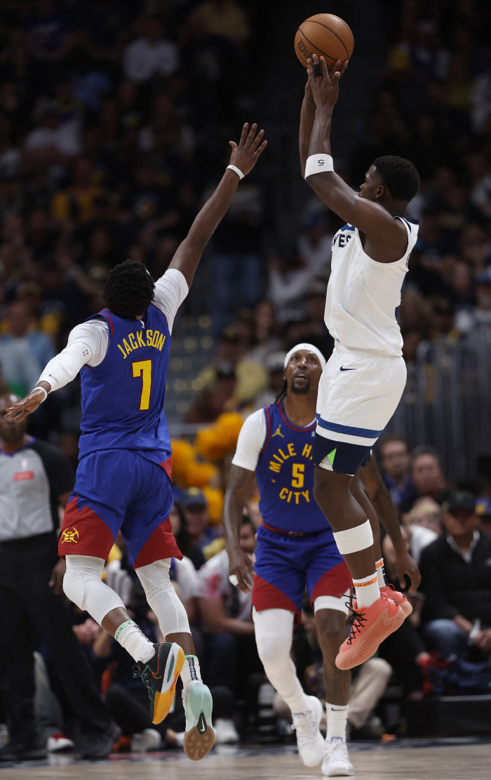 NBA 세대교체 주인공 앤서니 에드워즈. 끝내 코비 브라이언트, 드웨인 …