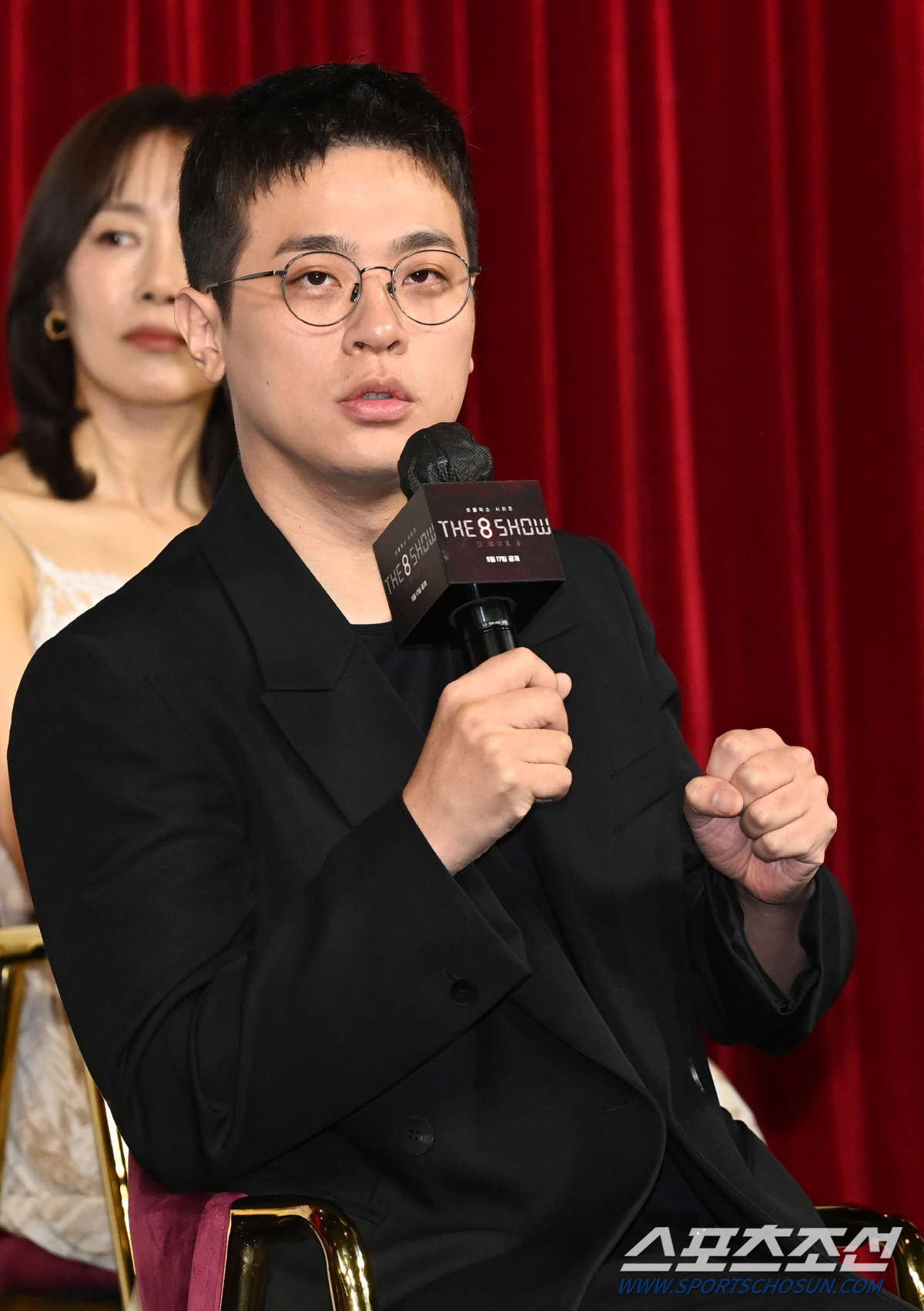 '더 에이트 쇼' 박정민 "브레인 역할, 이제야 어울리는 느낌"