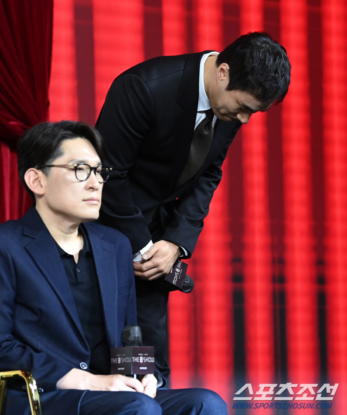"침묵이 최선인줄" 류준열·배성우·감독까지, 사과+해명의 장이 된 '더 …