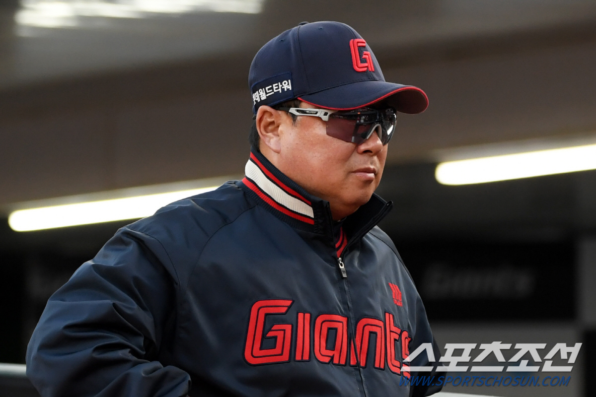 "볼넷보다 피홈런이 많아?" 명장도 놀란 외인의 기록. 2G 연속 호투에…
