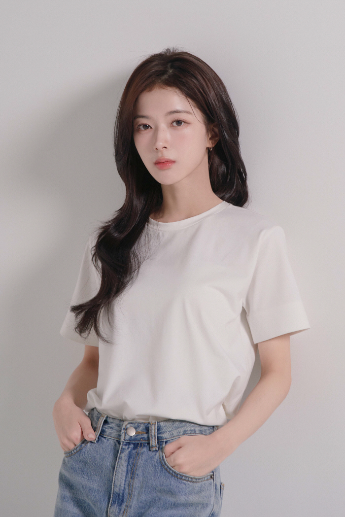 '성숙美 물씬'…노정의, NEW프로필 '아역배우 출신 느낌無'