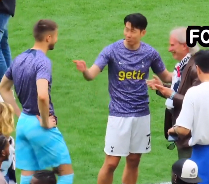 이래서 손흥민 잘 따르는구나...비카리오 부모님과 찰칵, '동료 칭찬' …