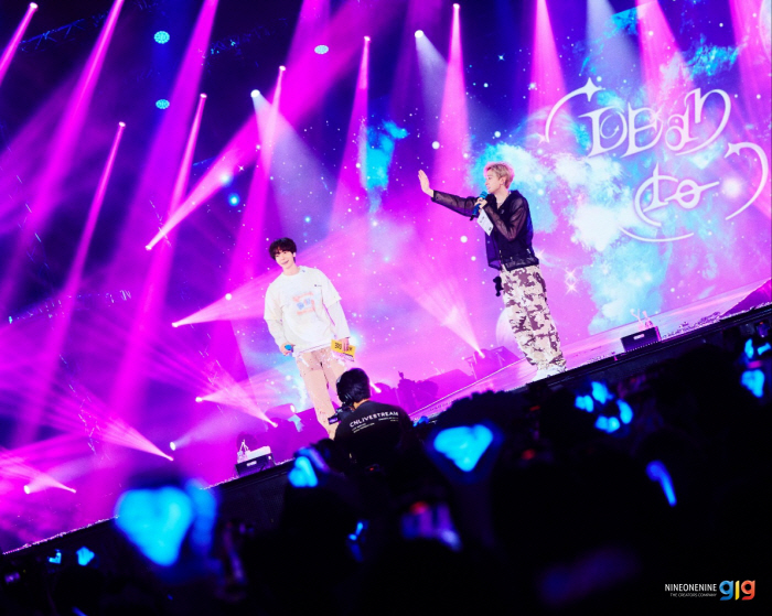 슈퍼주니어 D&E, 태국 팬데이 성료…아낌없는 팬사랑으로 호평 일색