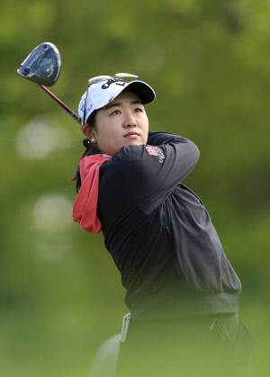 로즈 장, LPGA투어 데뷔 첫 타이틀 방어-2주 연속 우승 '두 마리 토끼' 사냥