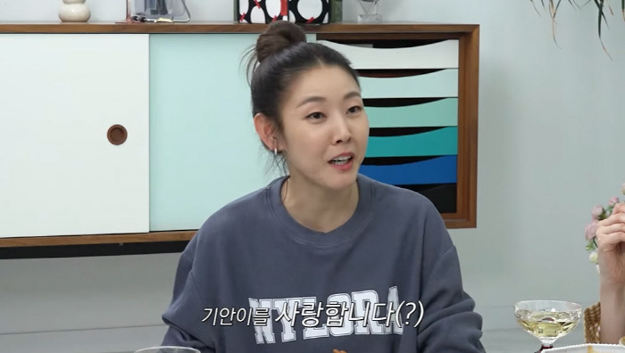 "군대 갔다왔냐" 한혜진, 풍자 향한 '역대급 도발'…"5급 면제다"(한…