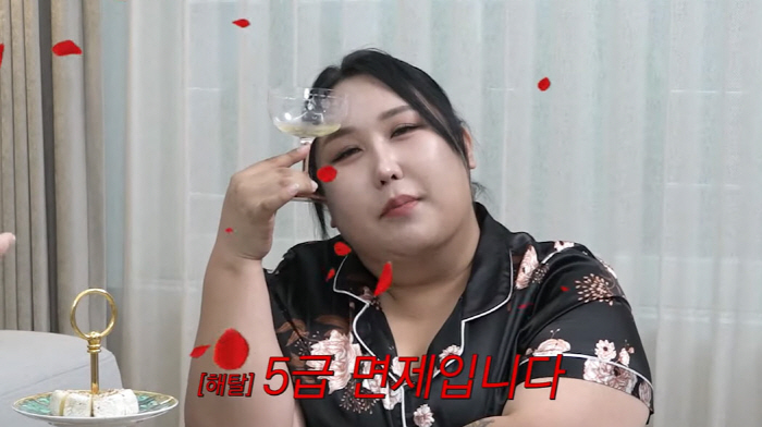 "군대 갔다왔냐" 한혜진, 풍자 향한 '역대급 도발'…"5급 면제다"(한…