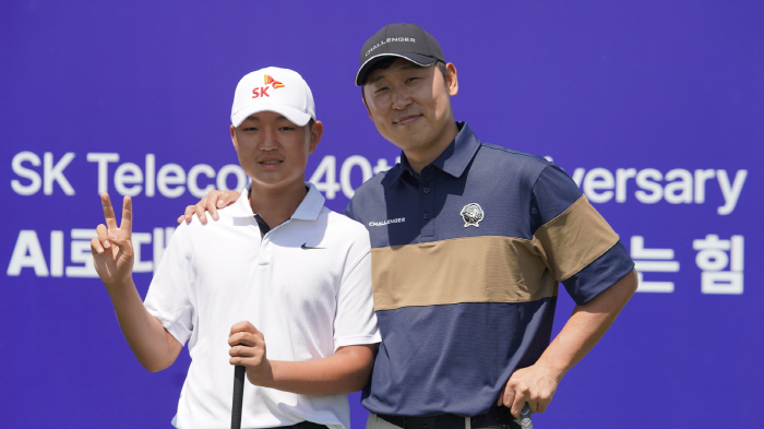 '프로 입문' 윤석민, 유망주에 재능기부까지… SK텔레콤 오픈, 16일 개막 앞두고 '재능나눔 행복라운드' 진행
