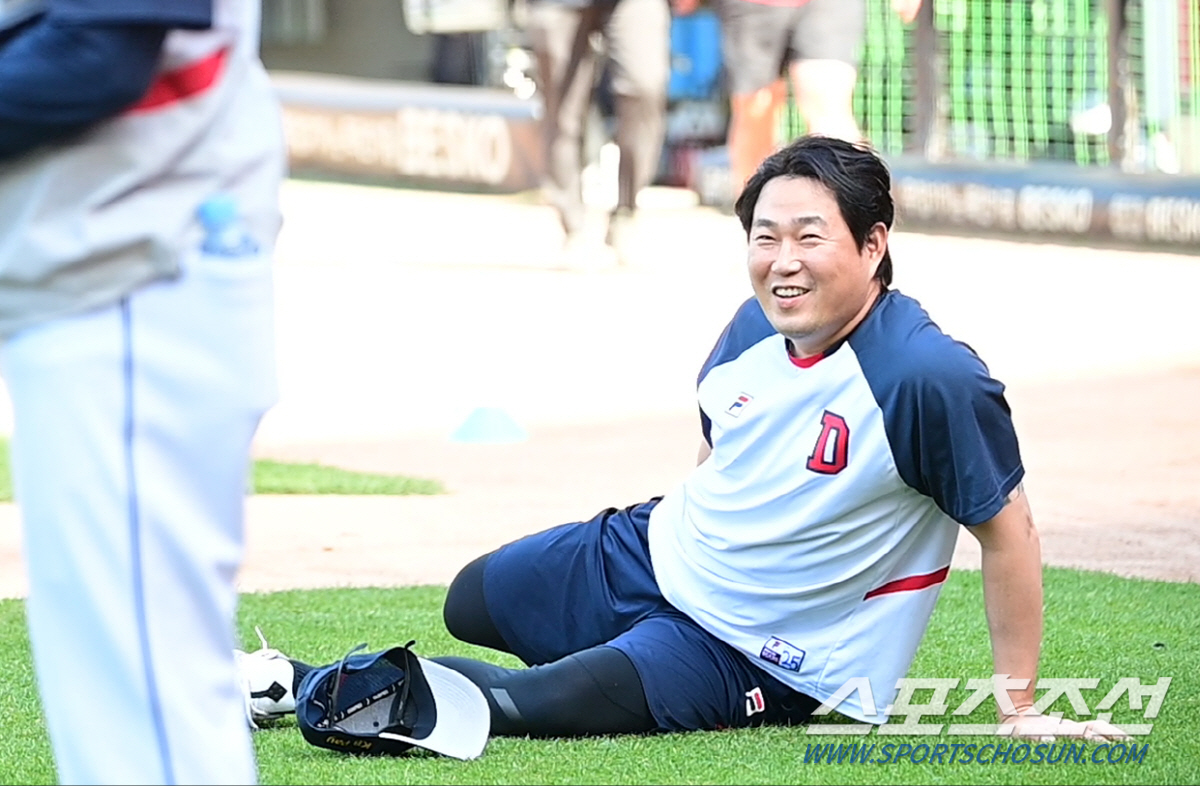'태군마마 등장에 웃어버린 양바오' 양의지-김태군, 든든한 안방마님들의 …
