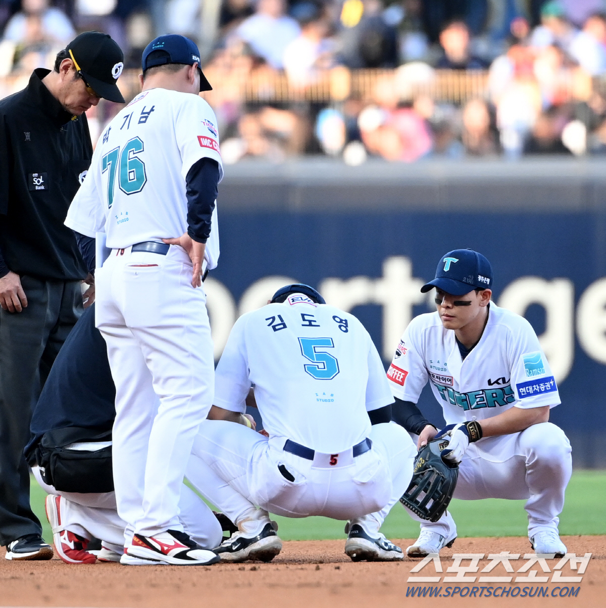 "컨디션↓, 의기소침한 면도" 초반에 너무 달렸나...강습타구 맞은 김도…