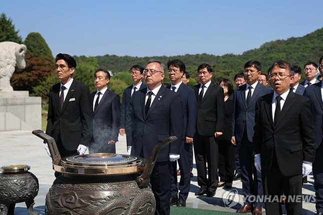 "파리올림픽 앞두고..." 병무청장,체육요원 병역특례 전면재검토 발언에 …