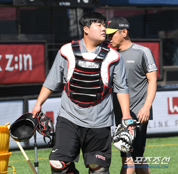 레전드 포수 박경완에게 배우는 특별한 훈련, 프로 2년 차 루키 김범석 …
