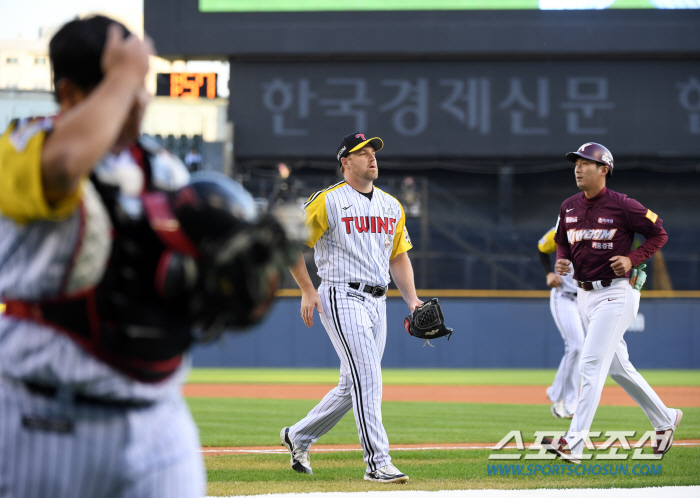 '염갈량의 예감이 맞았나...' 6.1이닝 1실점 부활했던 1선발 같은 …