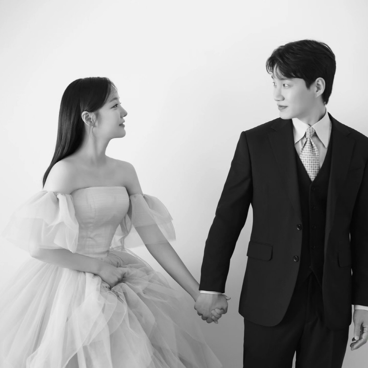 "가치관 쌍둥이" 김기리♥문지인, 오늘(17일) 결혼..조혜련·박진주 축…
